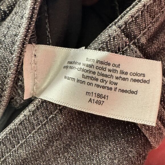 NEW‎ Lane Bryant Ultra High Rise Stretch Jegging Jeans Flex Magic Plus 28 Black - Picture 6 of 14